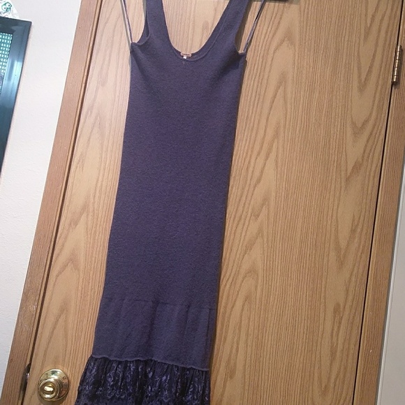 Free People Dresses & Skirts - Freepeeps ruffle trimmed body con